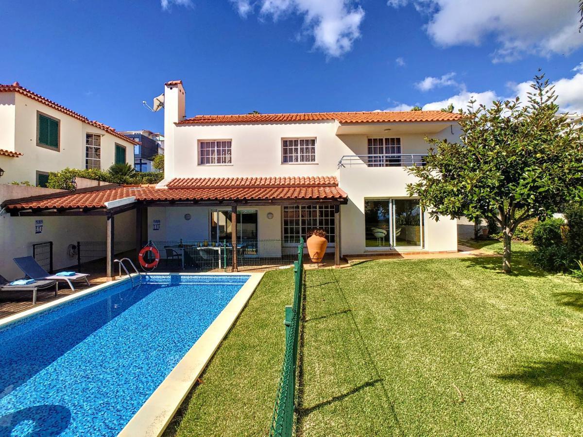 Villa Garajau By Lovelystay Caniço Extérieur photo